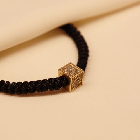 Taşlı Cubo İpli Bileklik