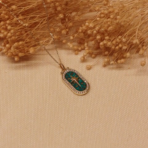 Yeşil Mineli Kutup Yıldızı Minimal Kolye