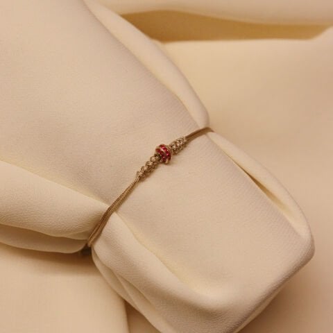 Pembe Yuvarlak Taşlı Bej İpli Bileklik