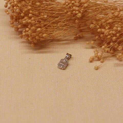 Baget Minimal Kolye Ucu