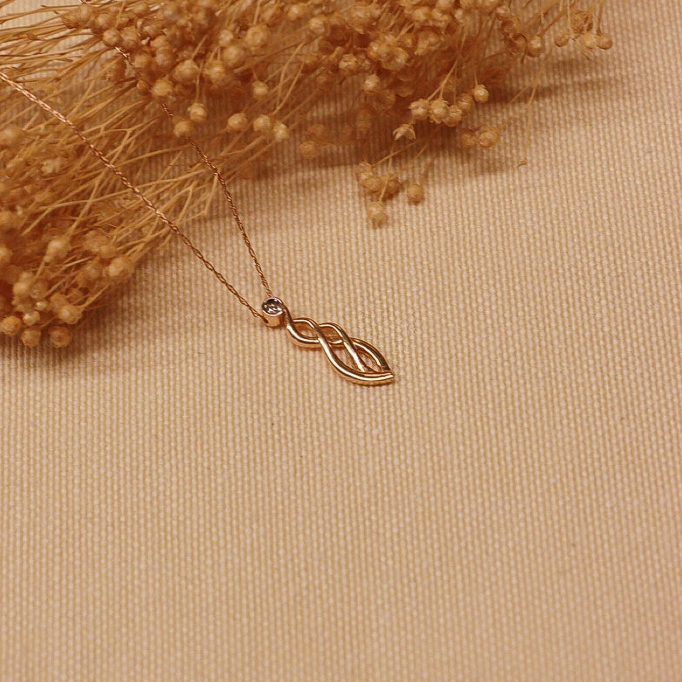 Eterna Minimal Kolye