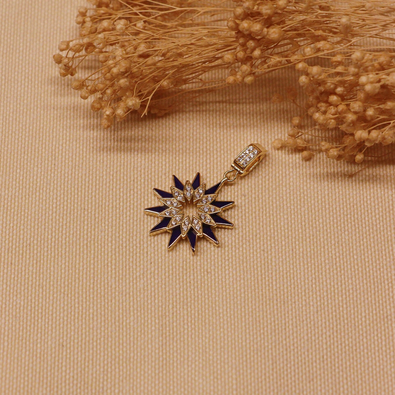Stella Blue Charm Modern Kolye Ucu
