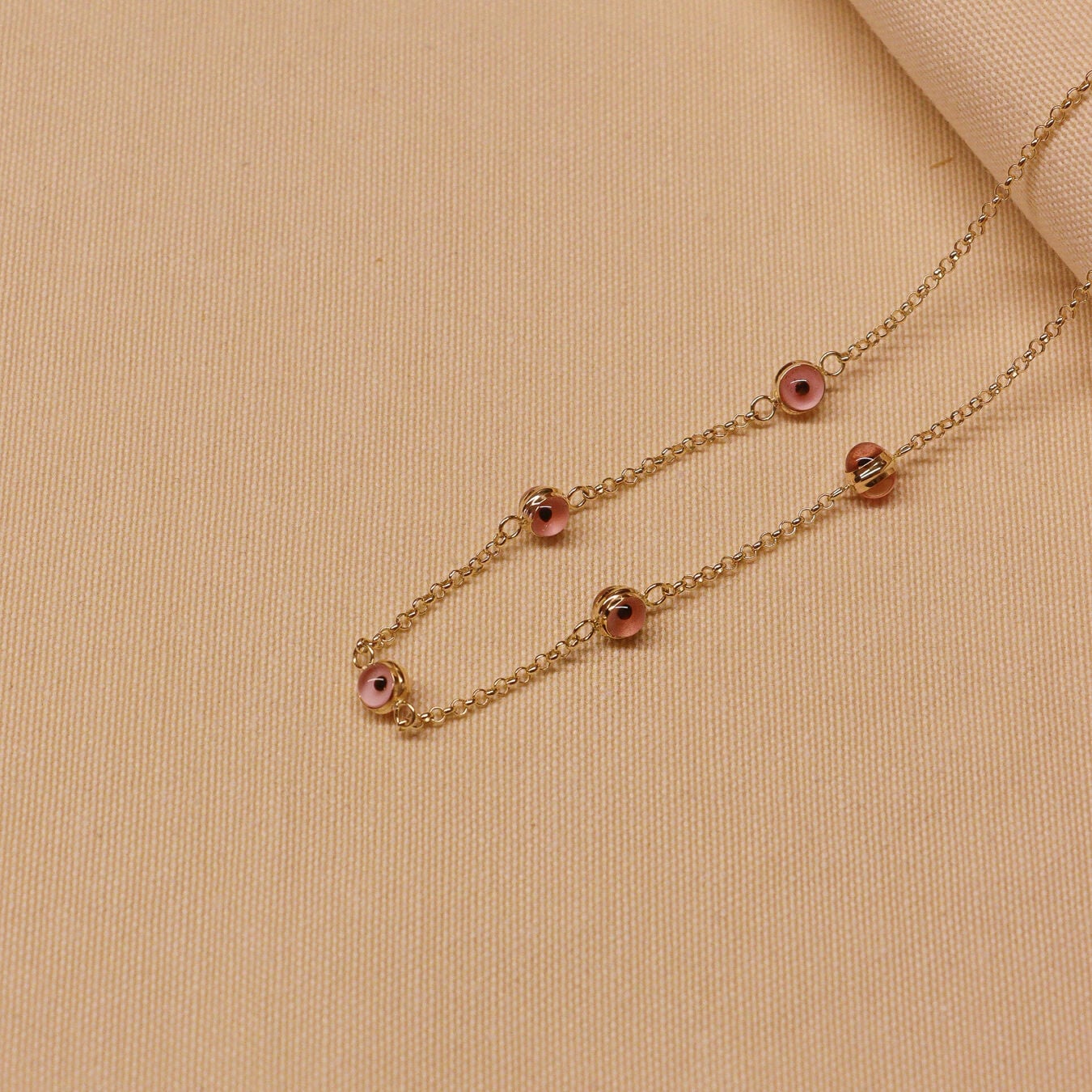 Doç Zincirli Pembe Göz Modern Kolye