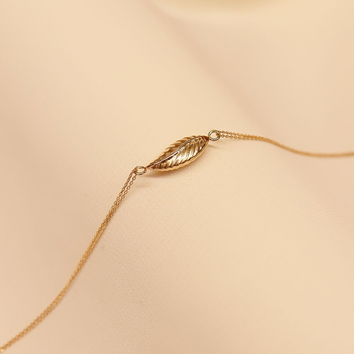 Yaprak Minimal Bileklik