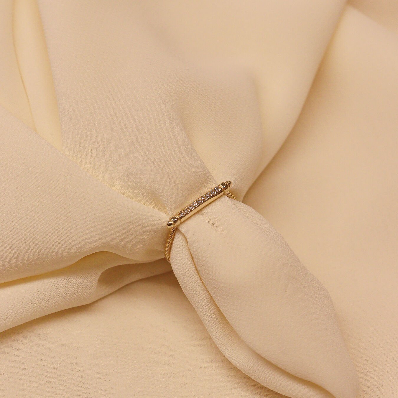 Taşlı Çubuk Minimal Yüzük