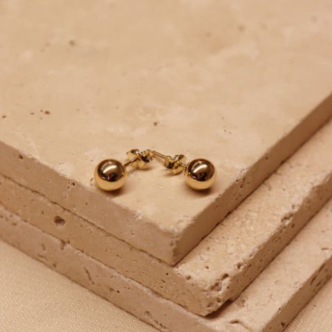 6 MM Parlak Top Vidalı Küpe