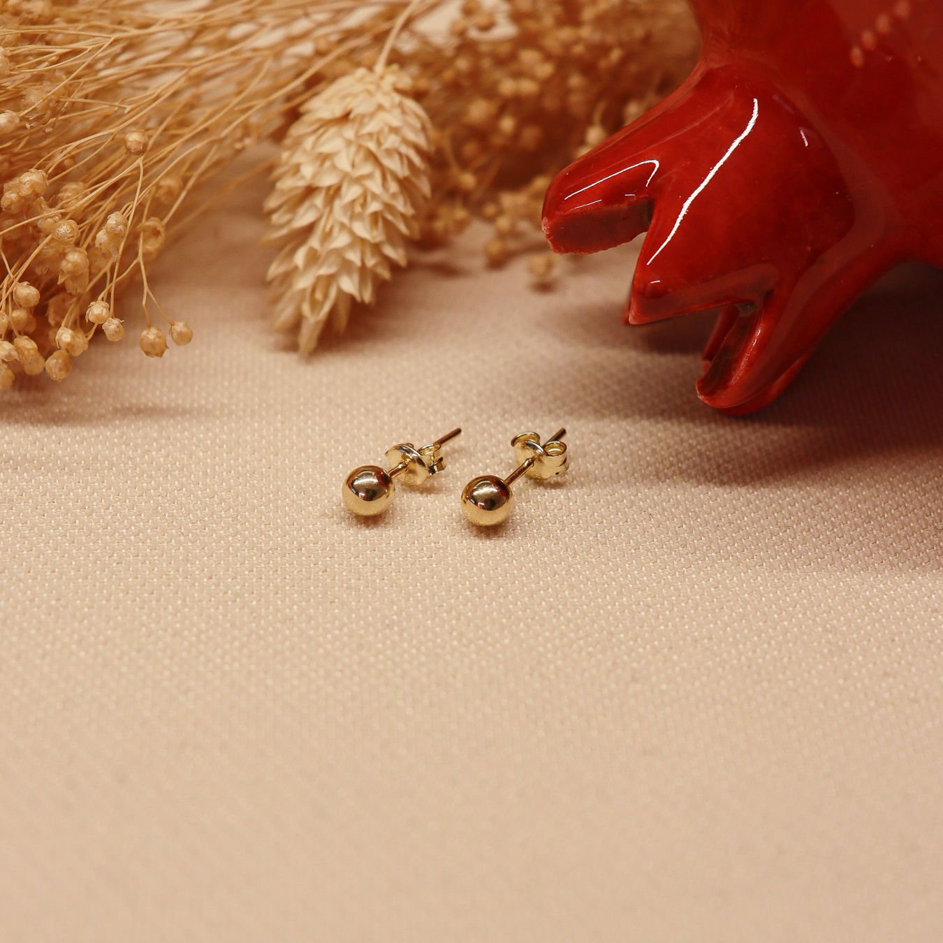 5 MM Parlak Top Vidalı Küpe