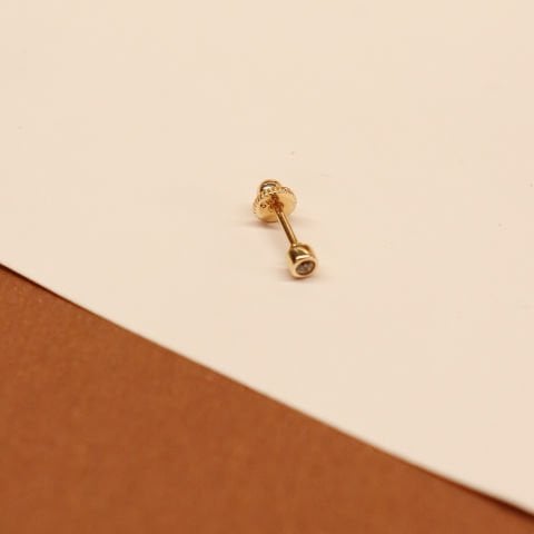 Düğme Tragus Piercing