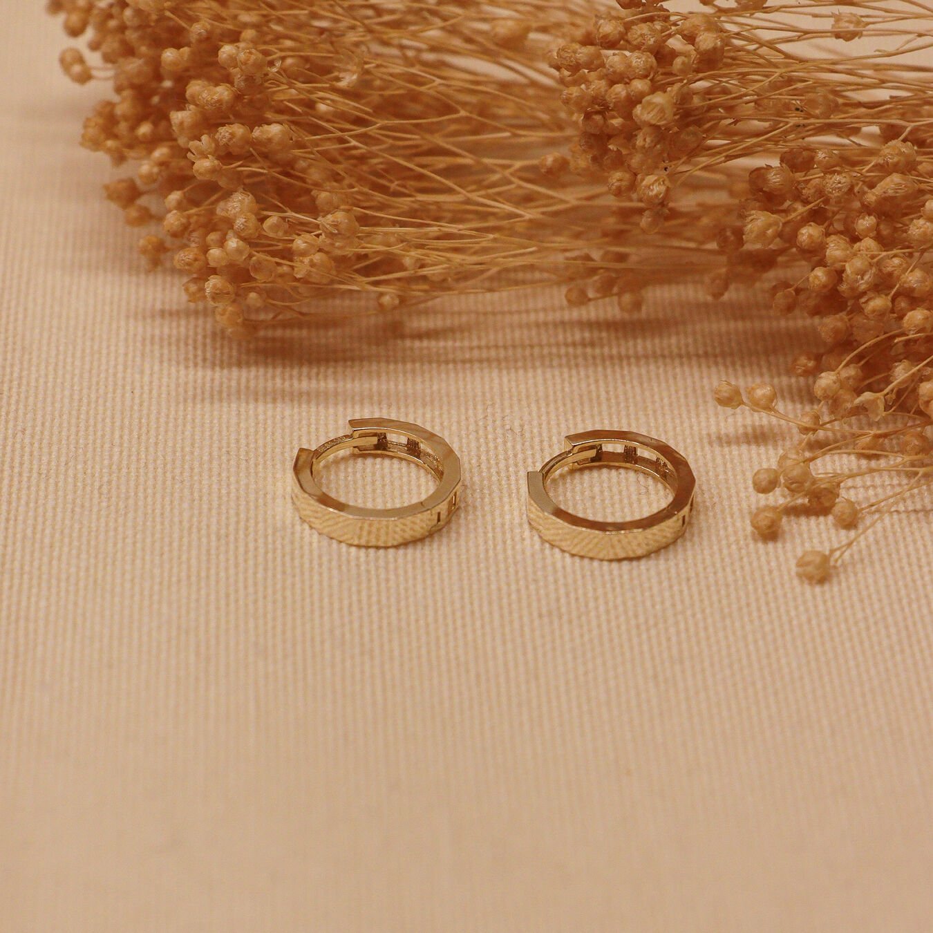 Blok Desenli Halka Küpe