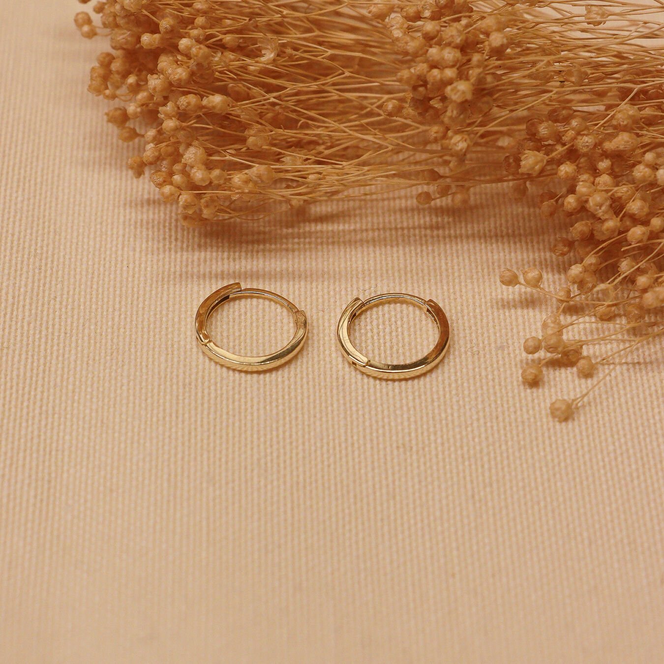 Kare Kesim Halka Küpe