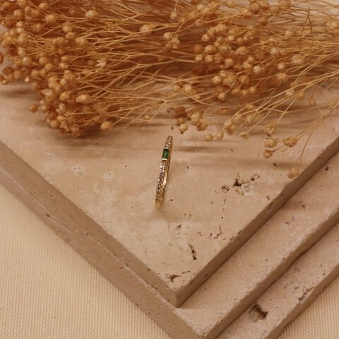 Zümrüt Line Minimal Yüzük