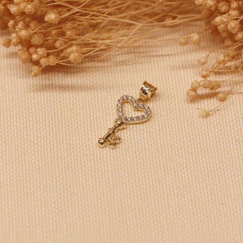 Kalp ve Anahtar Minimal Kolye Ucu