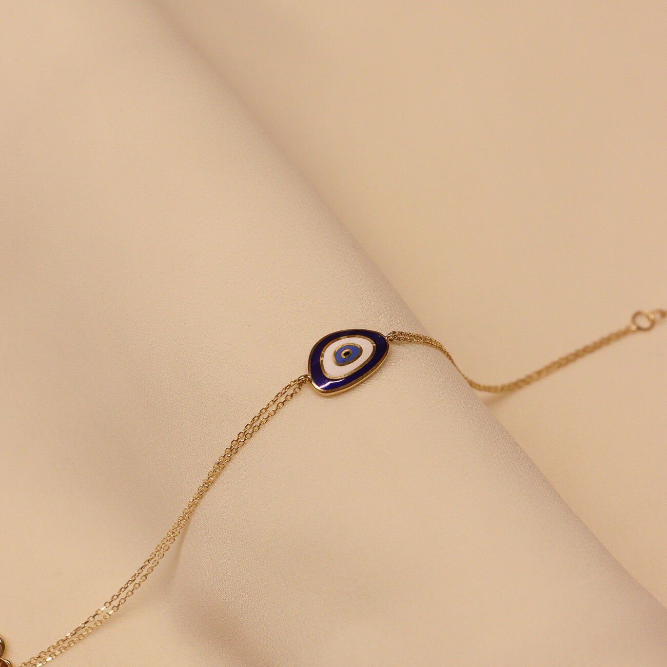 Nazar Mineli Göz Minimal Bileklik