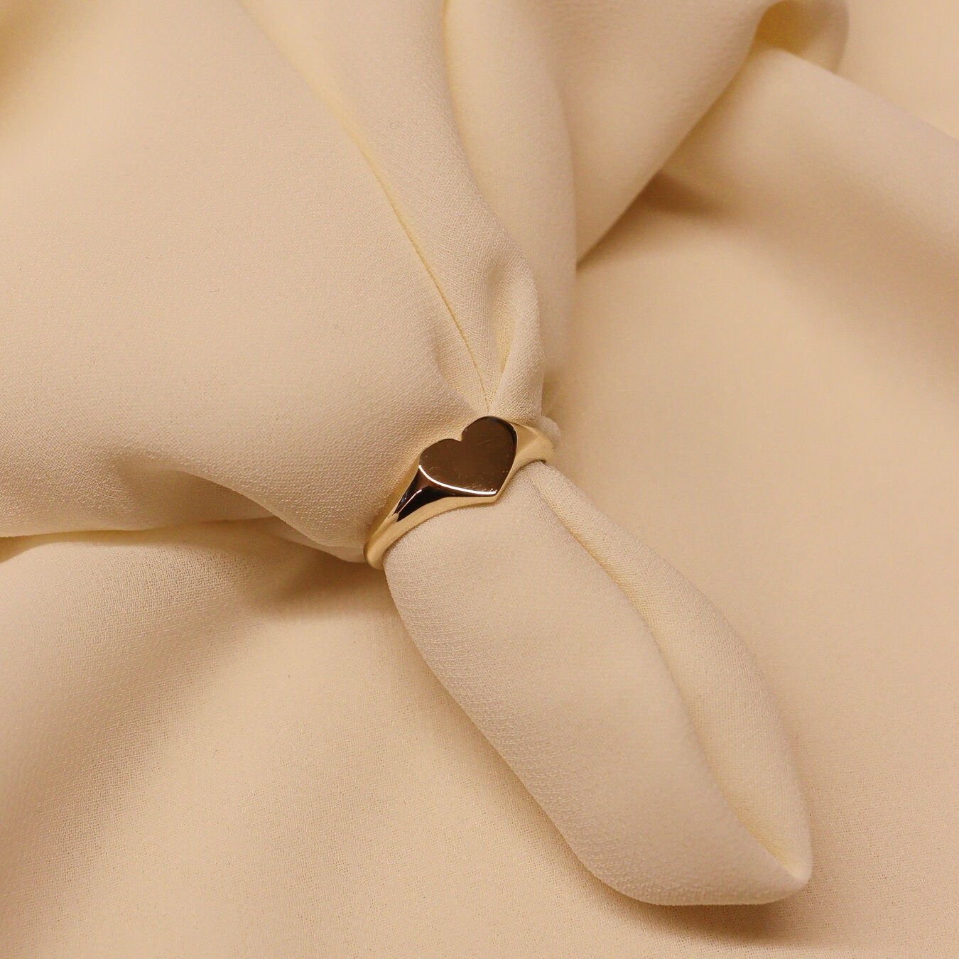 Kalp Şövalye Modern Yüzük