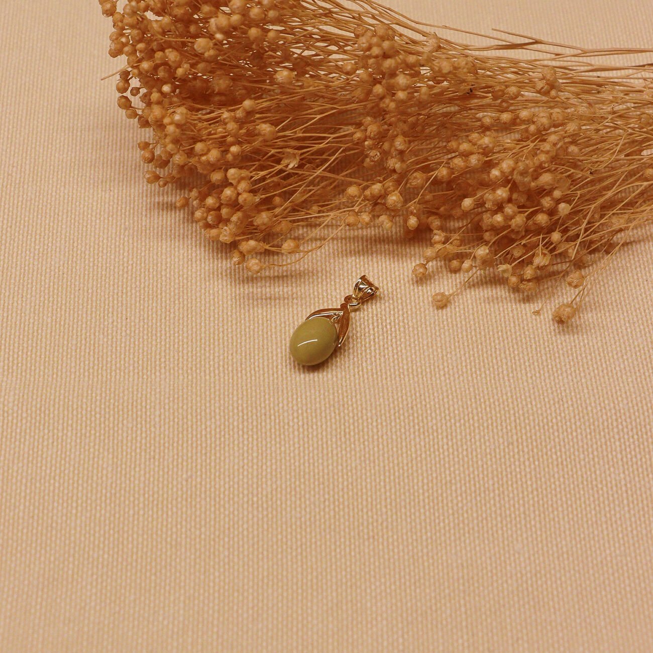 Yeşil Zeytin Minimal Kolye Ucu