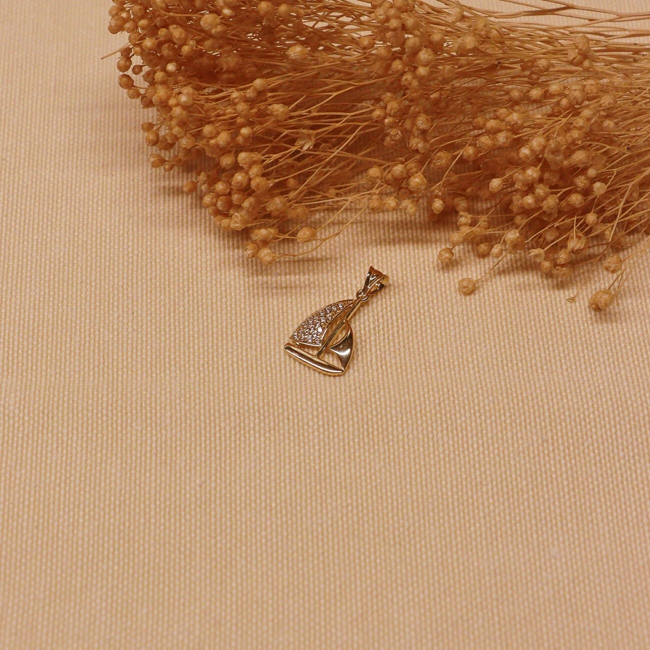 Yelkenli Minimal Kolye Ucu