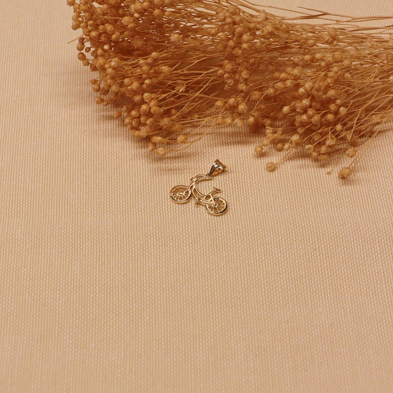 Bisiklet Minimal Kolye Ucu