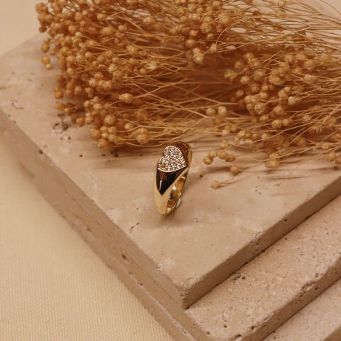 Taşlı Kalp Modern Yüzük