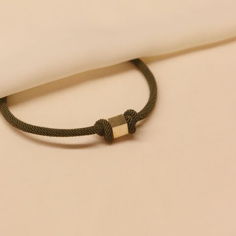 4 Mm Küp Yeşil İpli Bileklik