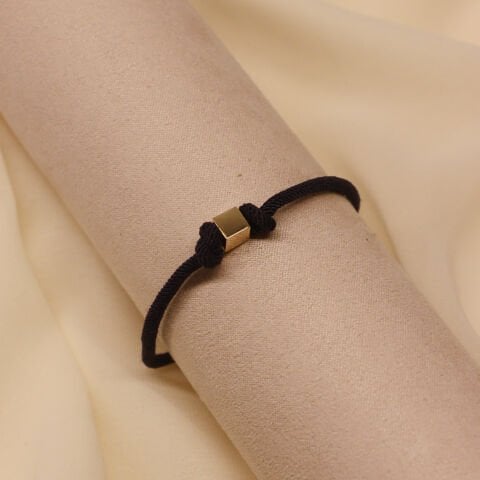 4 Mm Küp Lacivert İpli Bileklik