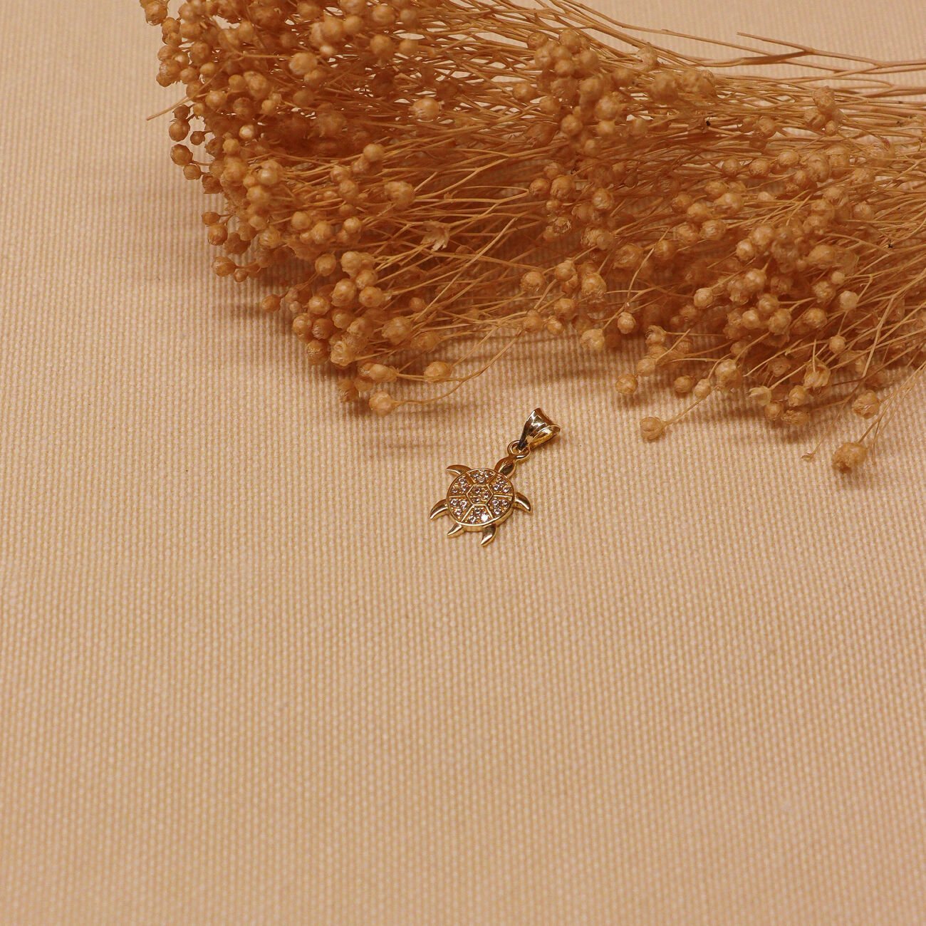 Kaplumbağa Minimal Kolye Ucu