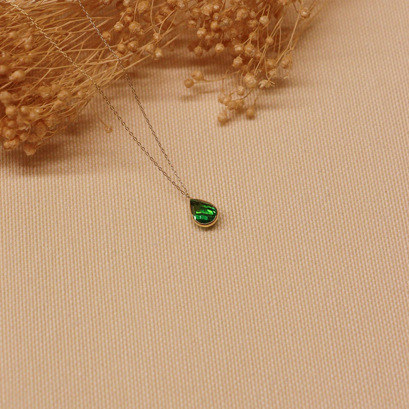 Yeşil Drop Minimal Kolye