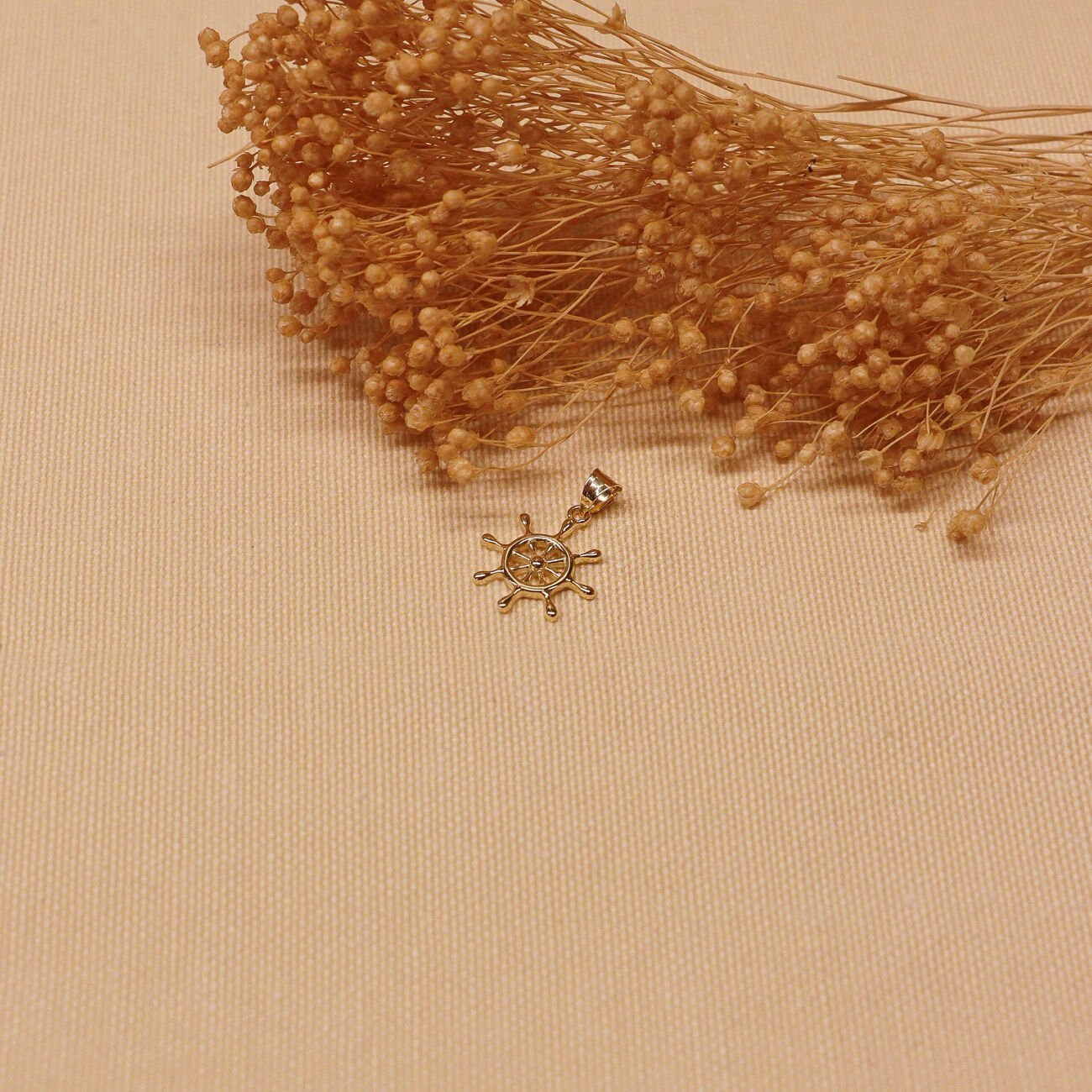 Gemi Dümeni Minimal Kolye Ucu