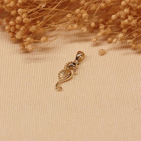 Deniz Atı Minimal Kolye Ucu