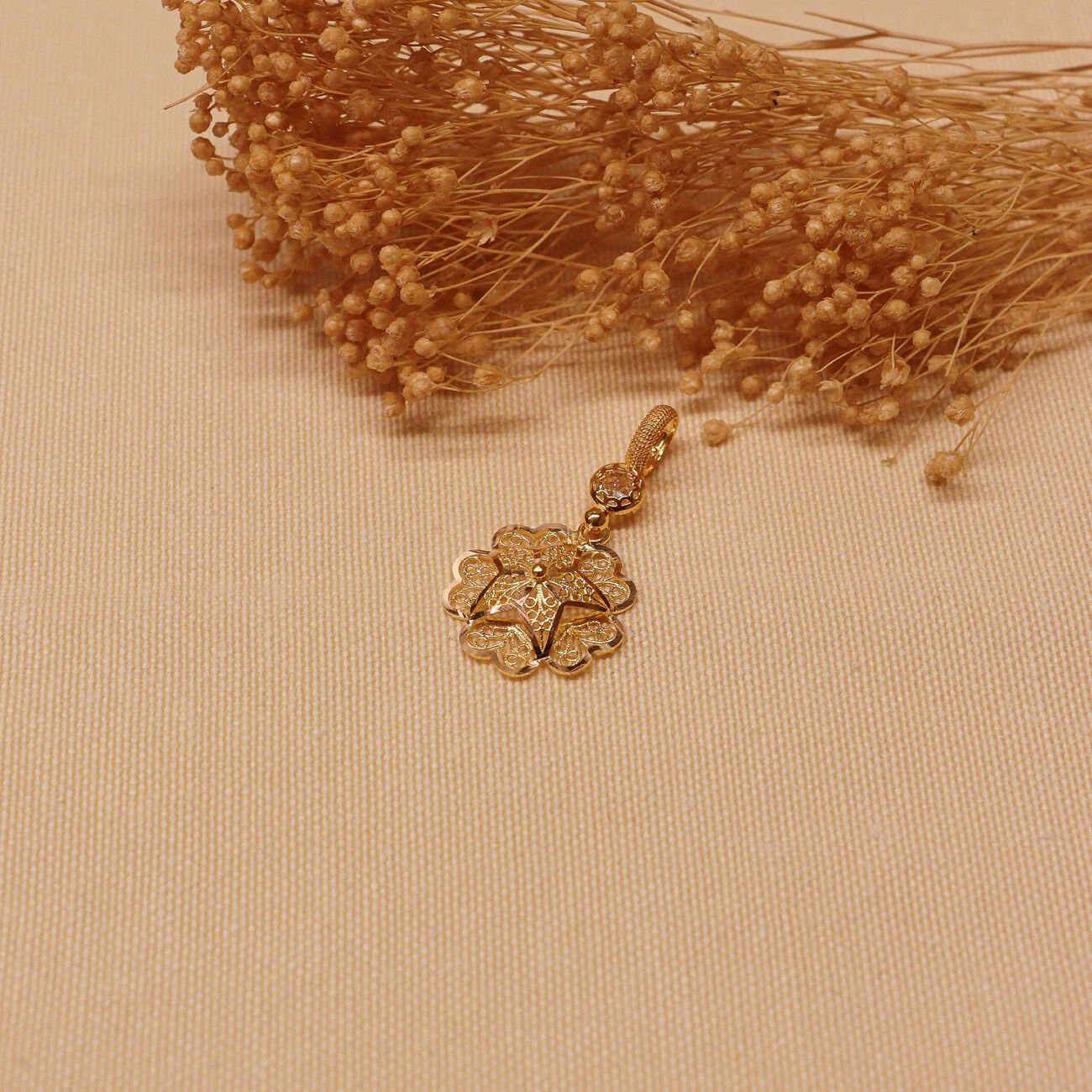 Gül Modern Kolye Ucu