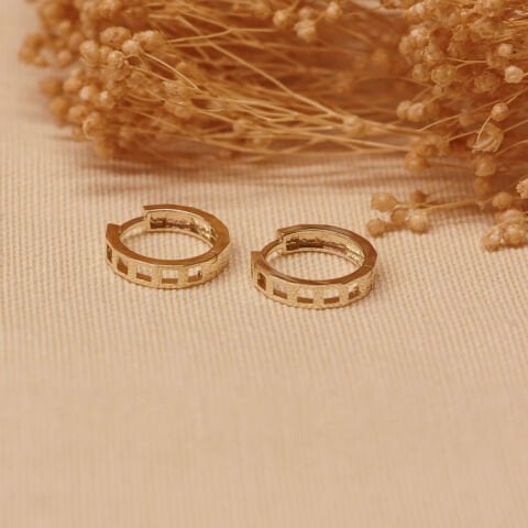 Geometrik Desenli Halka Küpe