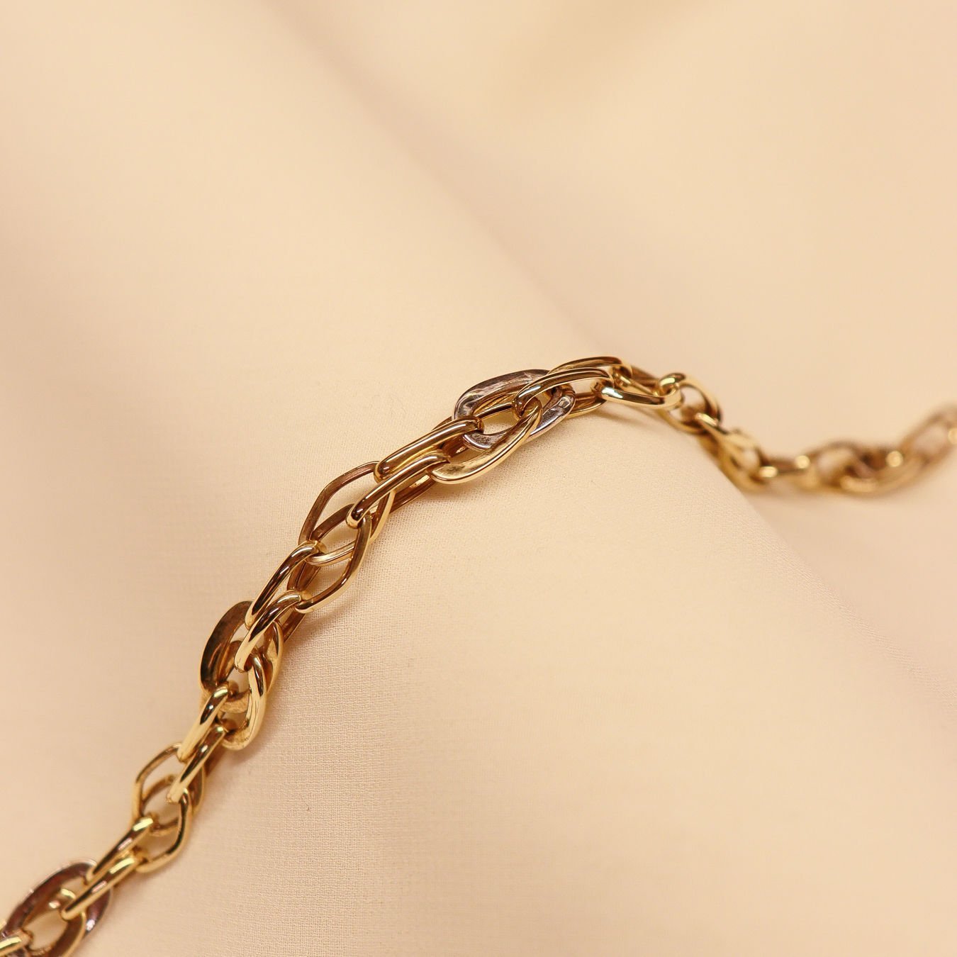 Hallow Modern Bileklik