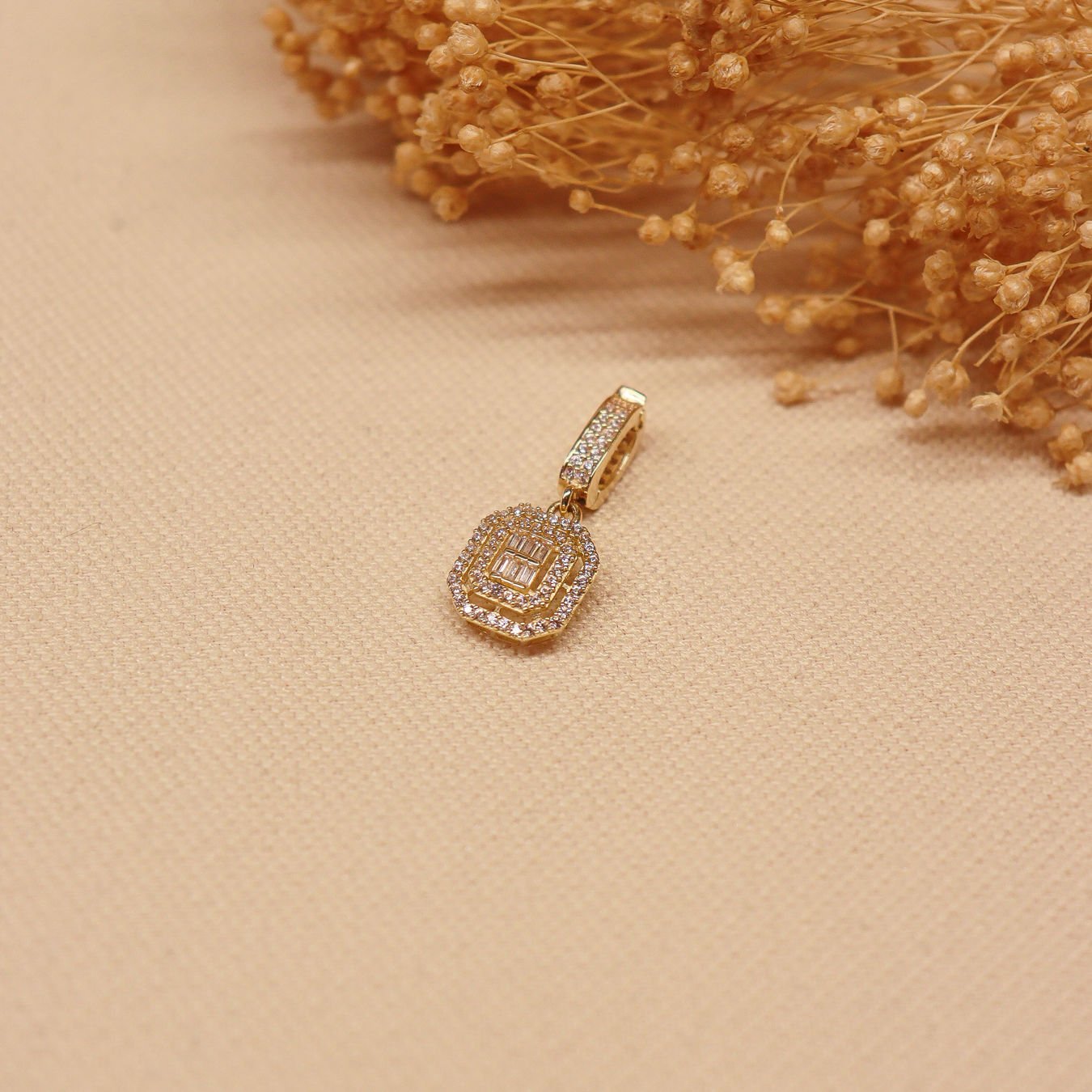 Charm Baget Modern Kolye Ucu