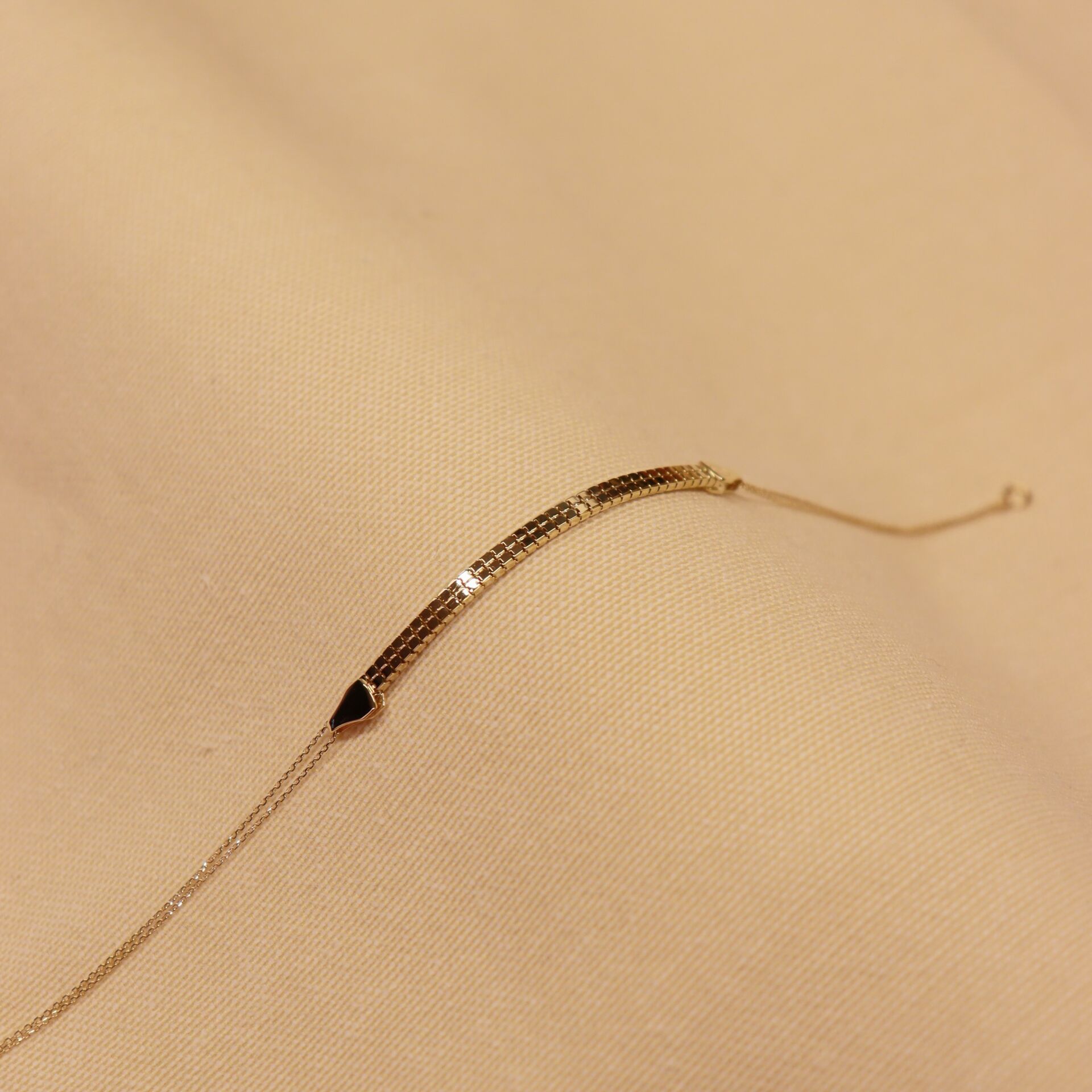 Parça Zincir Minimal Bileklik