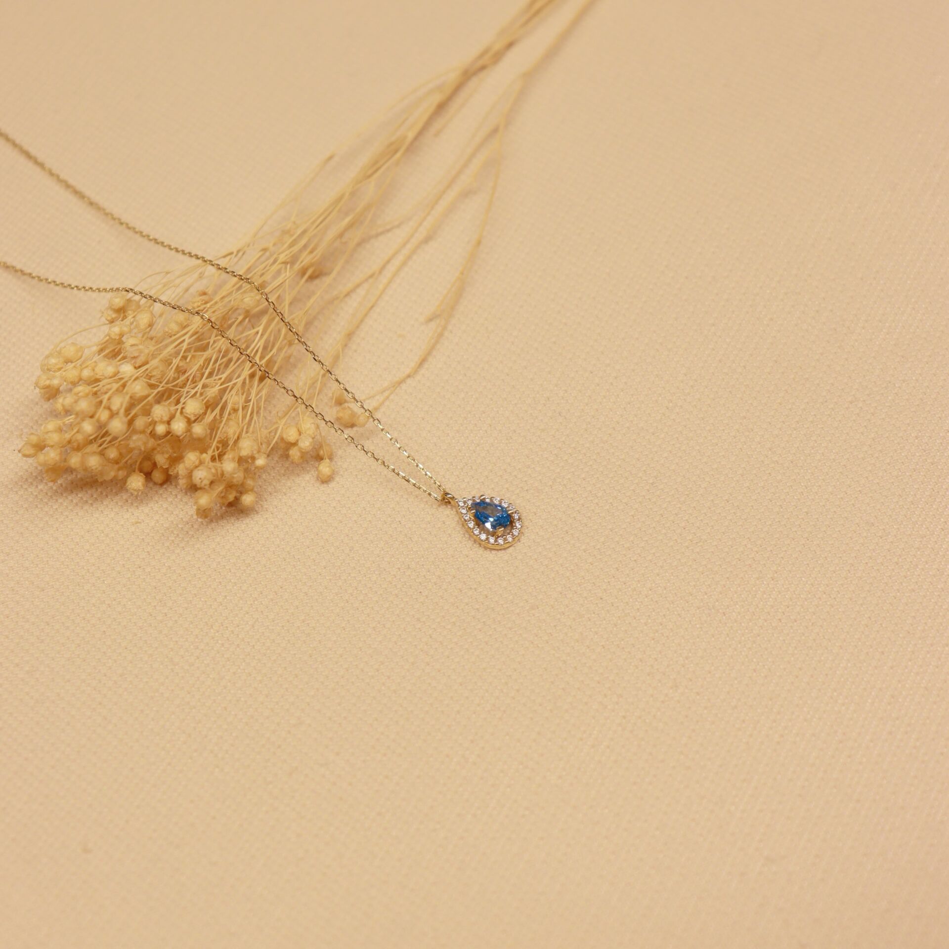 Damla Aqua Minimal Kolye