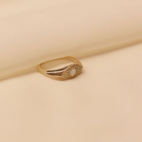 Opal Taşlı Damla  Modern Yüzük