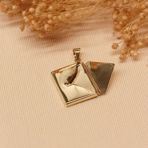 Kapaklı Mektup Modern Kolye Ucu