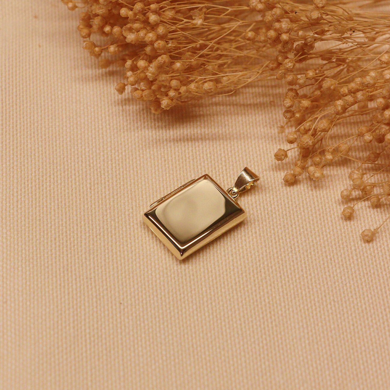 Kapaklı Diktörtgen Modern Kolye Ucu