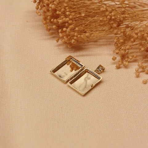 Kapaklı Diktörtgen Modern Kolye Ucu