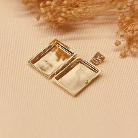 Kapaklı Diktörtgen Modern Kolye Ucu