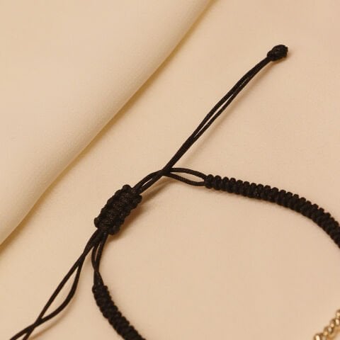 Sıra Dorika Siyah İpli Bileklik