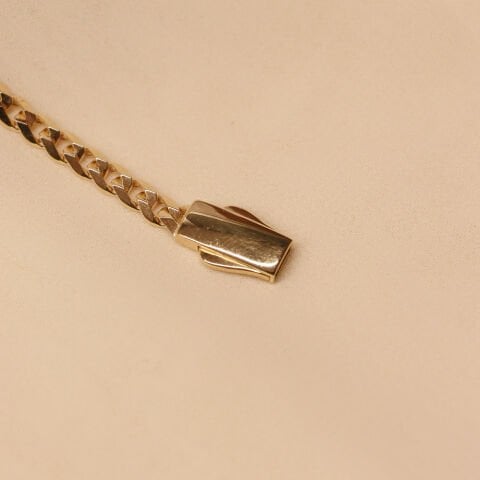 Kutu Kilitli Gurmet Modern Bileklik