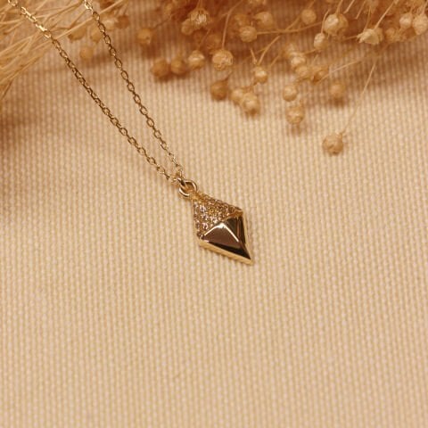 Üçgen Tasarım Minimal Kolye