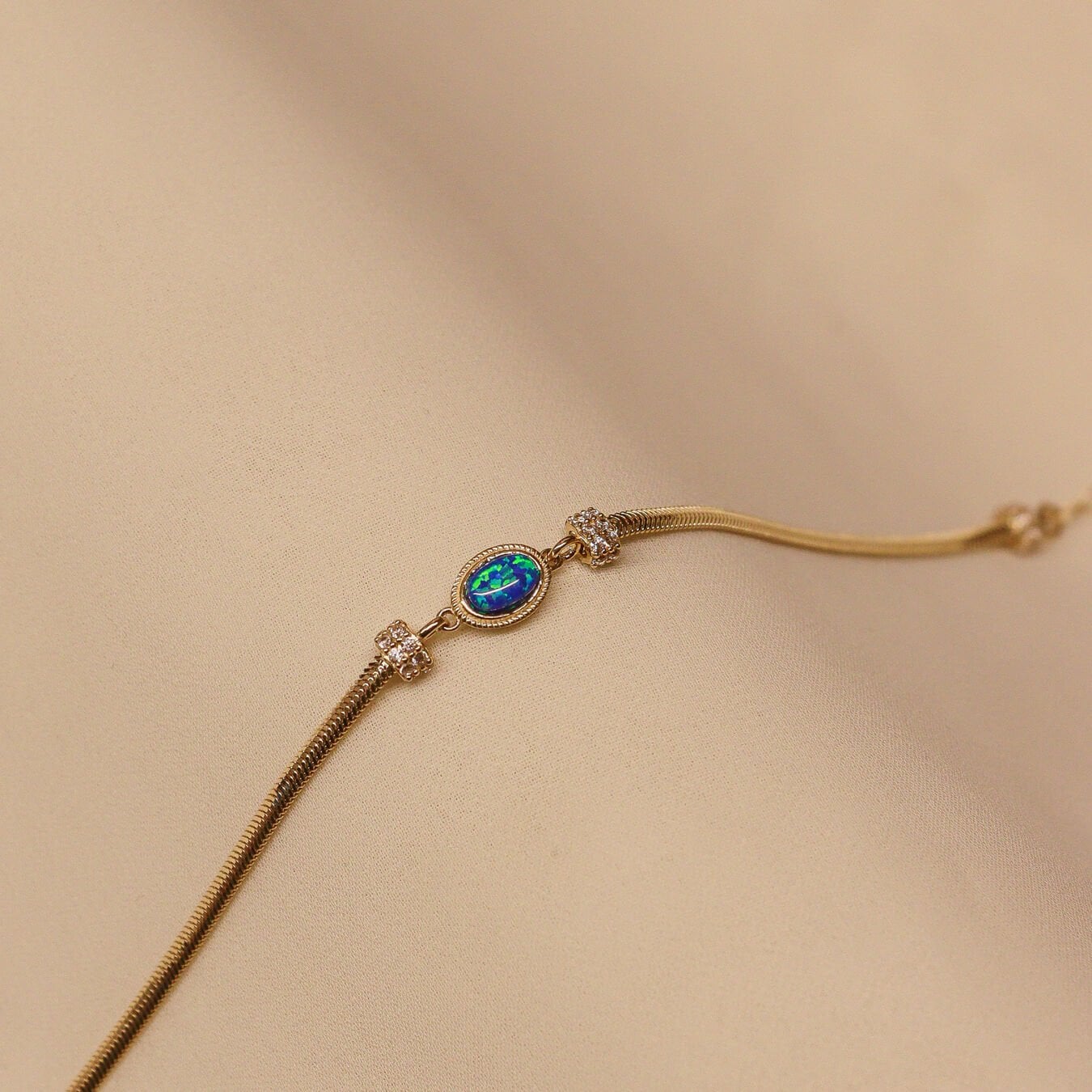 Balık Sırtı Opal Minimal Bileklik