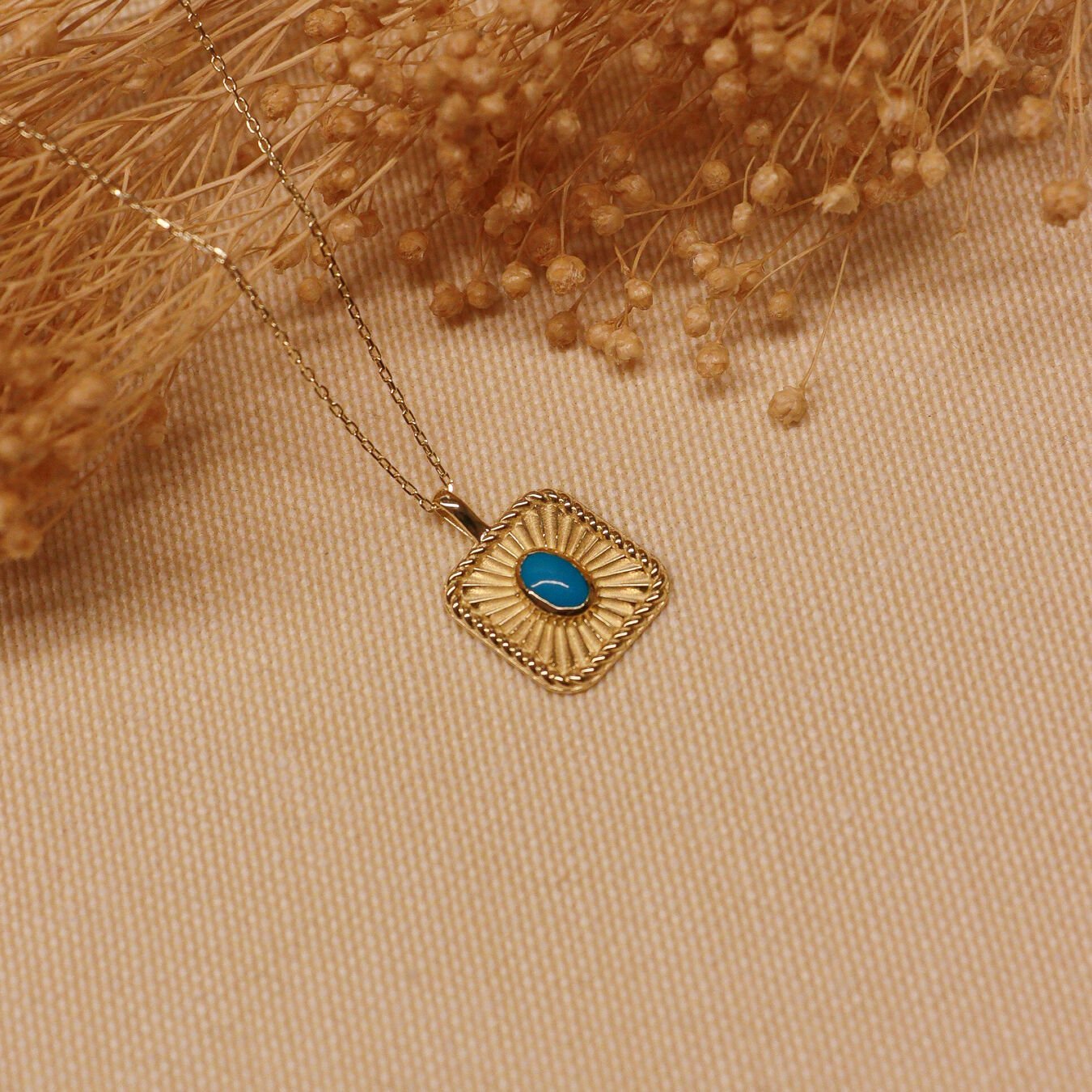 Kare Plaka Firuze Minimal Kolye