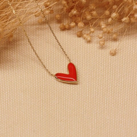 Kırmızı Mineli Kalp Minimal Kolye