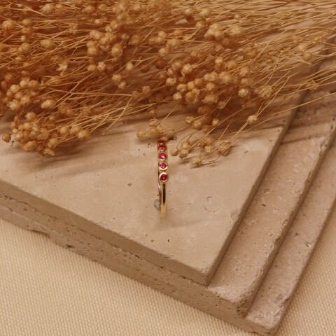 Olia Red Minimal Yüzük