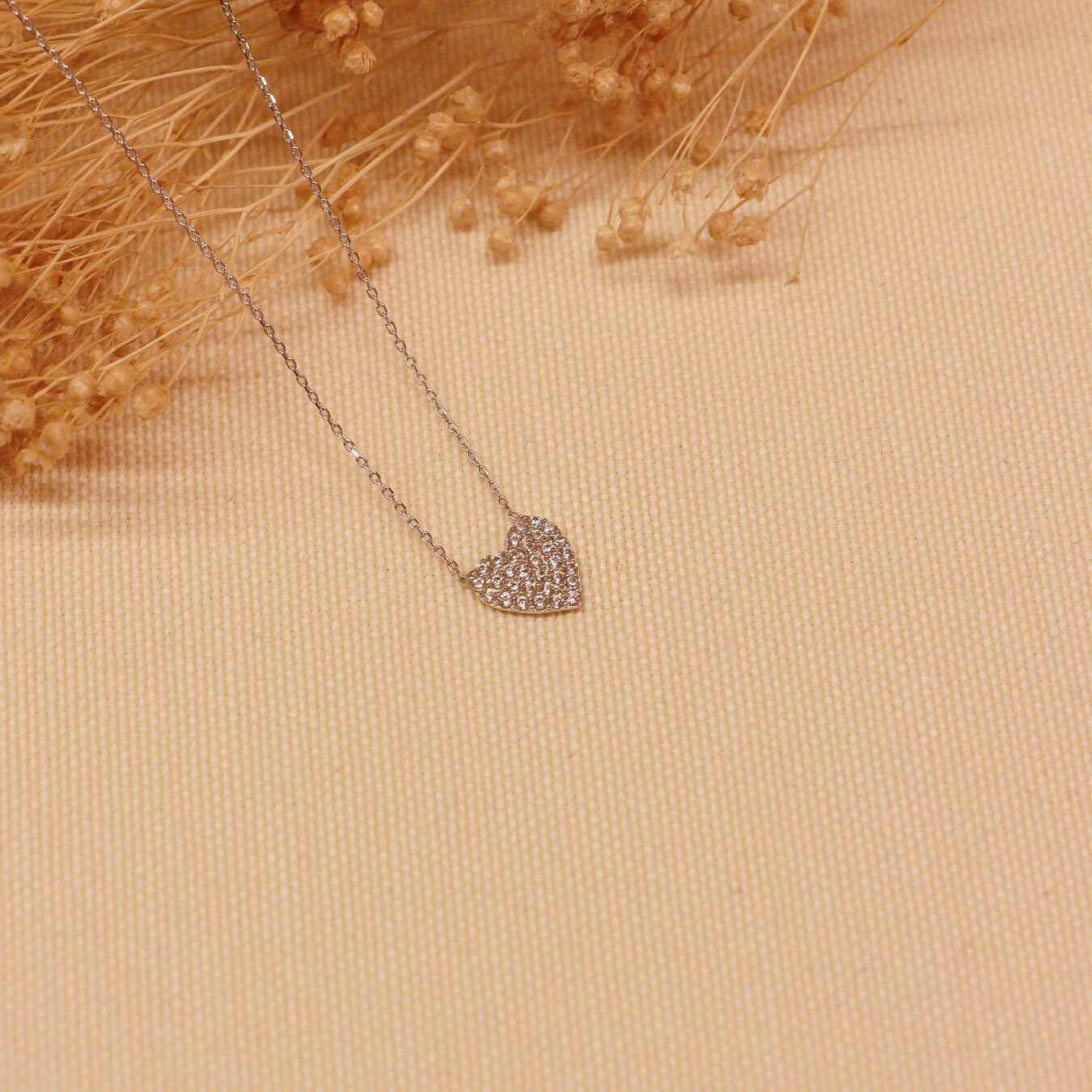 Tamtur Beyaz Taşlı Kalp Minimal Kolye