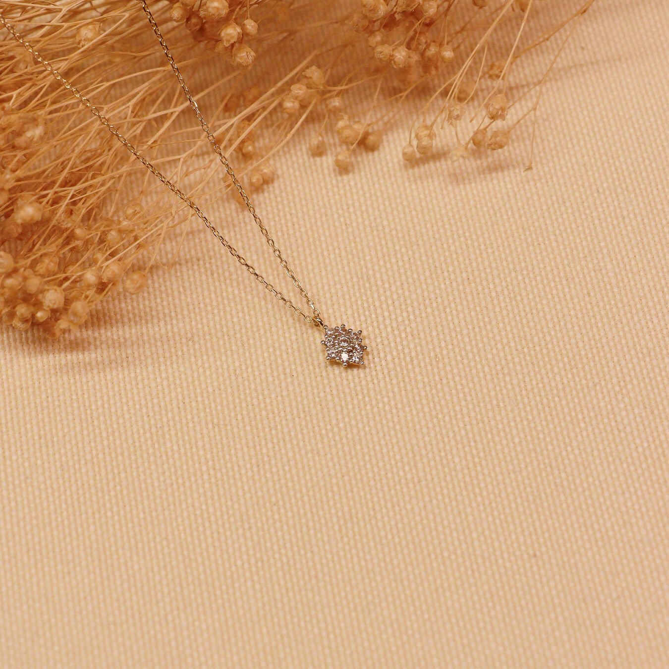 Mirage Minimal Kolye