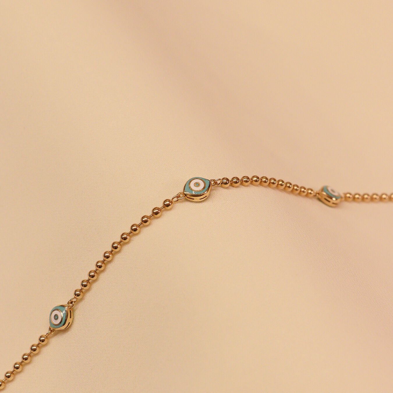 Golf Zincirli Üç Mineli Göz Modern Bileklik