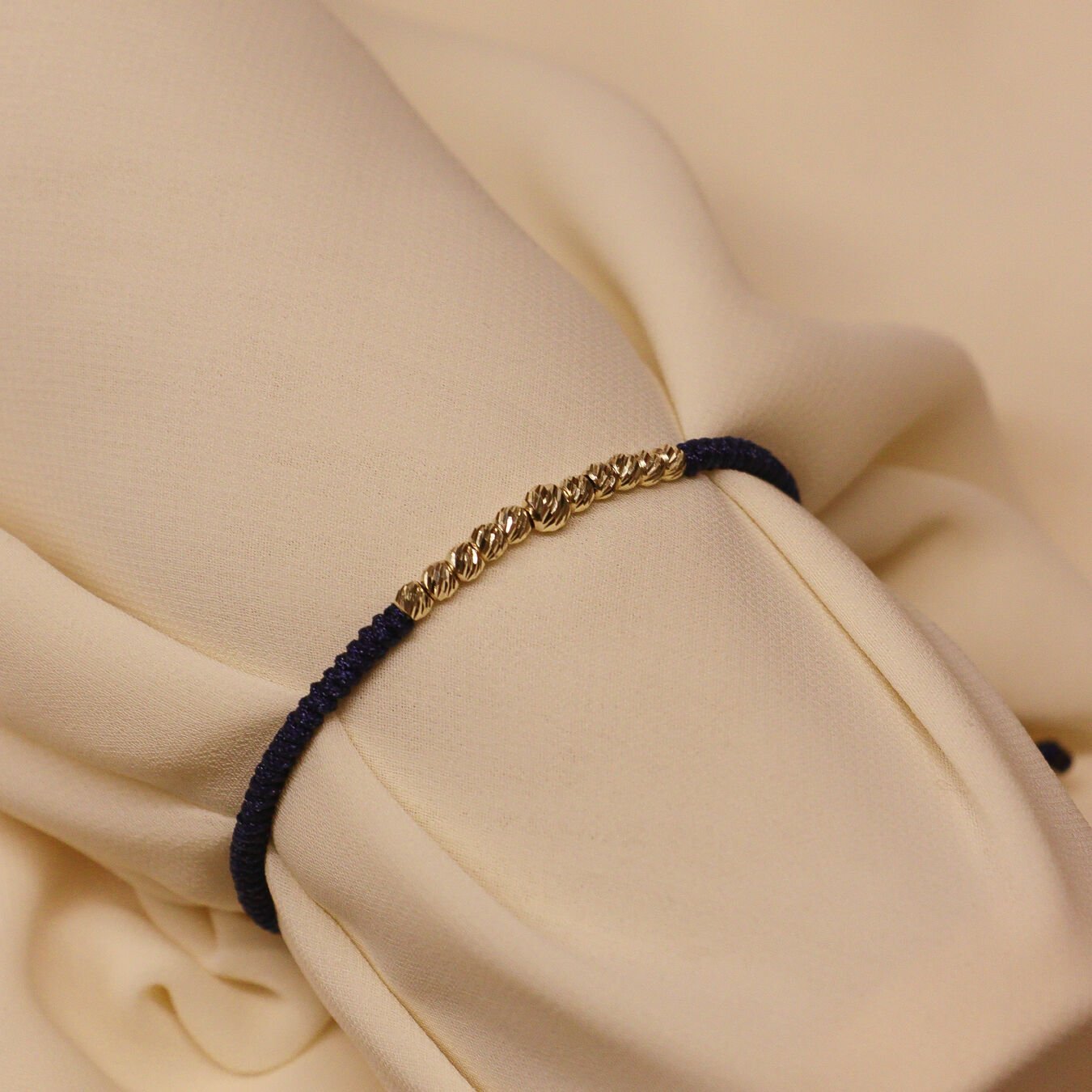 Type 2 Sıra Dorika Lacivert İpli Bileklik